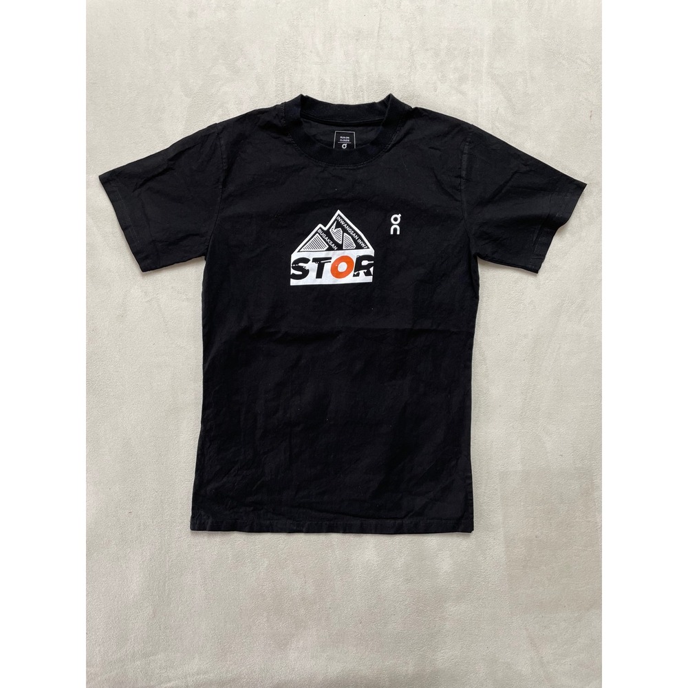 On Running Seoul Trail On Run Graphic T-Shirt Black Womens Size M